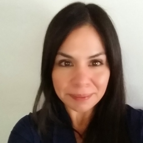 Meet your Posher, Isabel - Picture 1 of 1